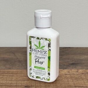 Hempz Honeysweet Pear Herbal Body Moisturizer